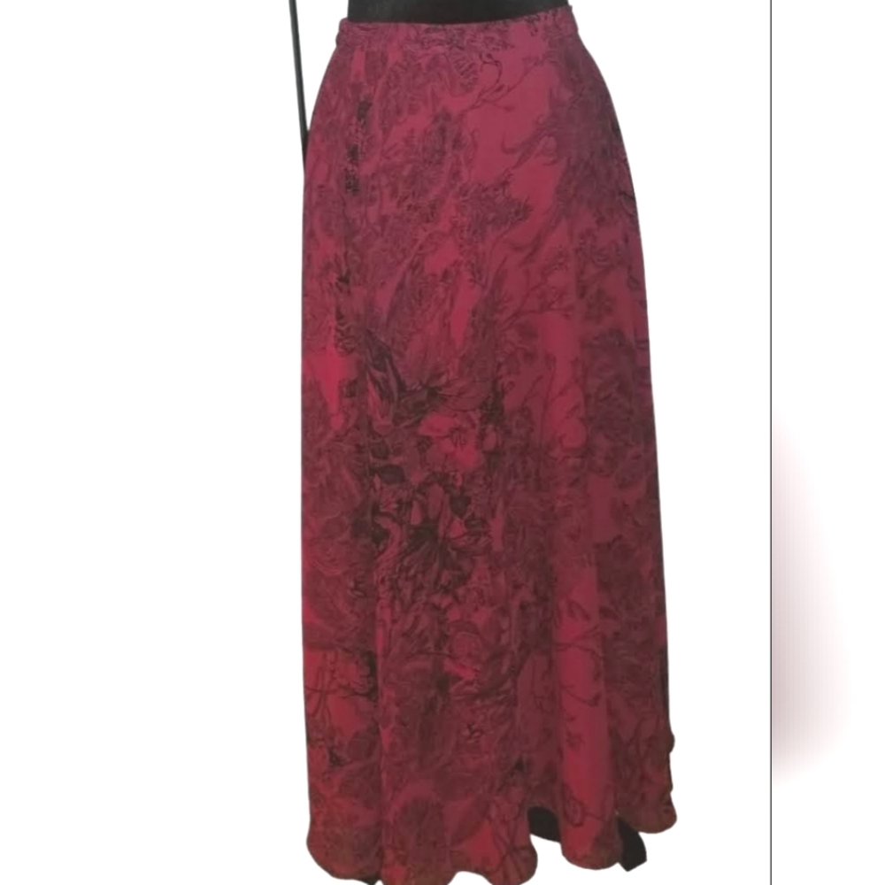 Coldwater Creek elegant red & black midi Skirt. SOLD